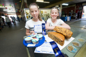 Mildura Show 2018: The joys of baking, painting