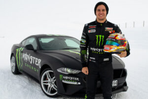 Supercars: Cam Waters gets sneak peek at Mustang