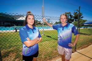 Swim meet letdown for juniors