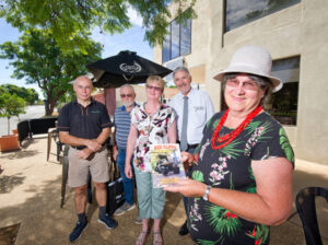 Red Cliffs developing tourist attractions