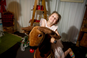 Santa makes time for Sunraysia kids before he hits the road