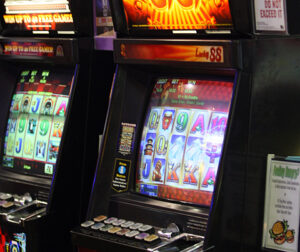 Mildura pokies spend soaring to record high: Alarm bells