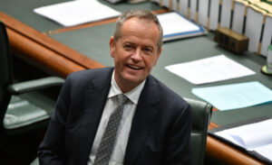 Labor stands by pay rise