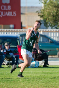 Imperials win third straight