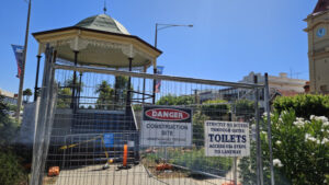 Unstable Rotunda to remain off limits