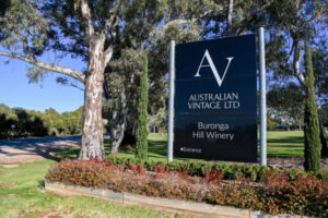Winery shares back trading
