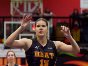 Easy win primes Heat women for finals