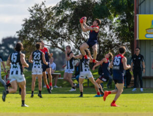 Hurley signing to boost Dees