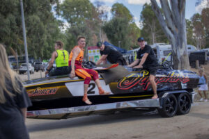 Sapphire ski team in sparkling form for Mildura 100