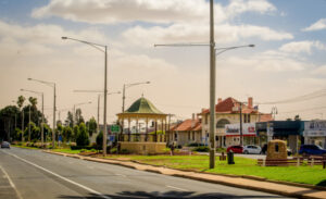 Dust storms, despite rain, show how dry Millewa is