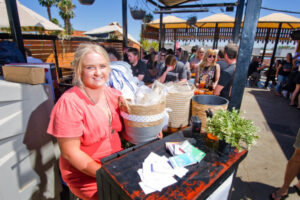 Crowd pours in for big bushfire fundraising chop