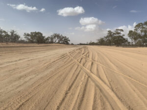 Pooncarie to Menindee road funding falls 25.6km short