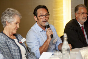 Federal election: Jason Modica backs better funding for rural health services