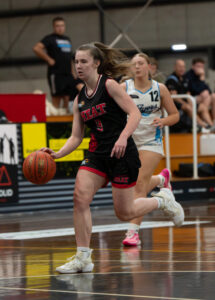 Burrows leads Heat to win