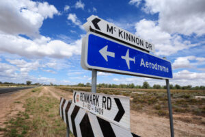 Flying school could boost Wentworth Shire Council aerodrome runway bid