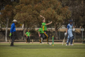Morrison ton leads to Setts victory