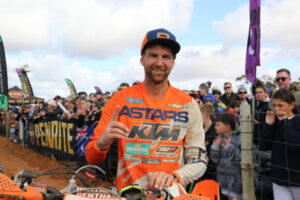 Milner wins third Hattah title