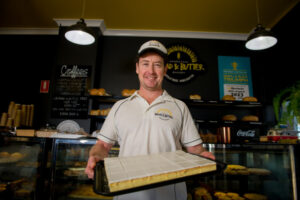 Bakers feel heat ahead of Merbein’s vanilla slice triumph