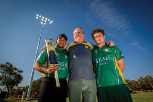 Sunraysia cricket lights up to start new season