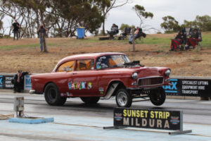 Drag racers beat the rain