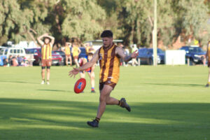 Three-way tussle for top position in Millewa league
