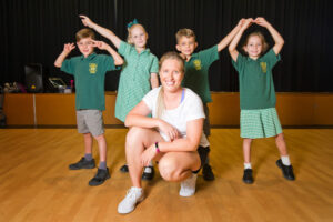 Students dance to the beat for stomp week
