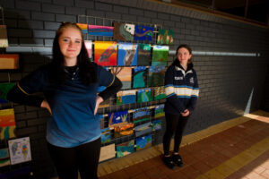 Murray inspires student artists
