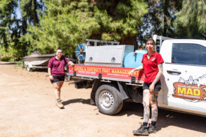 Pretty fly pest techs create a buzz