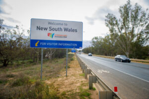 NSW-Victoria border closure could impact 10,000 trips a day