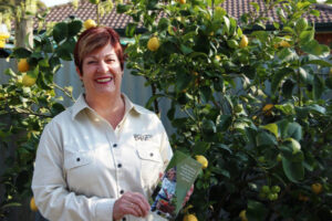 Residents urged to get the jump on fruit fly