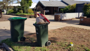 Mildura Council says red bin collection plan is locked in