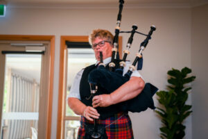 Pipers play homage to highlands