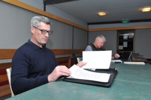 SFNL stuck between a rock and a hard place