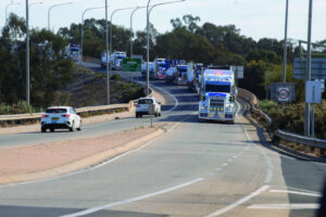 Truckers roll on to help farmers