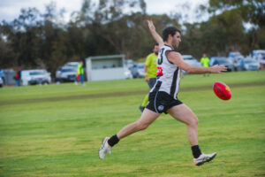 Pies consolidate top-4 spot