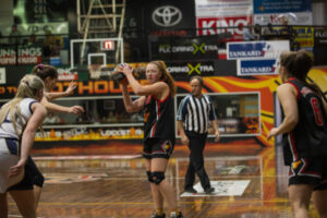 Mildura Heat girls hit back for solid CBL win