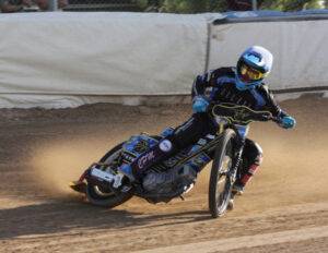 Sedgmen shines in England