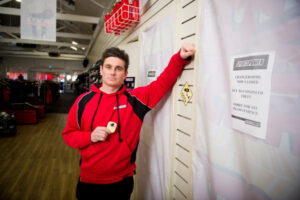 Sports store blows whistle on thieves