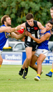 Former Magpie shares NTFL award