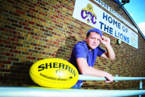 Cardross community goes purple for teammate: Lions help in Brad’s battle