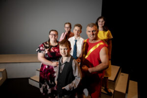 Gang Show gets its old style groove on