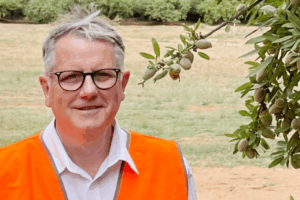 Piangil orchard delivers for Select Harvests