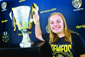 Premiership Cup visits Mildura: Fans embrace historic silverware