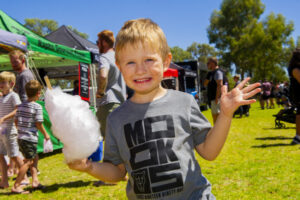 Big crowd turns out for Foodies Night Market in Mildura