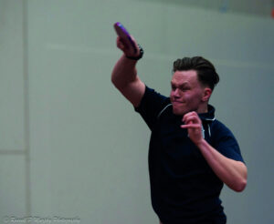 Bearings scrape a win