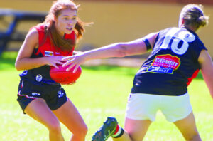 Giants to clash at the lake