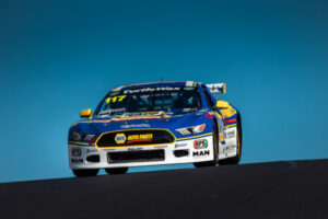 Jett embraces Johnson racing dynasty