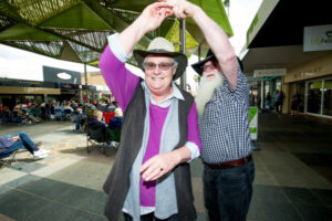 Mildura Country Music Festival fans kick up their heels