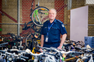 Mildura police hunt for owners of stolen, dumped bikes