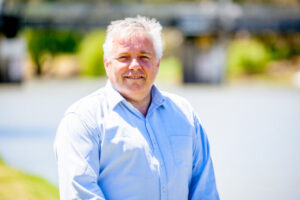 Senator Rex Patrick makes stand against water access Bill
